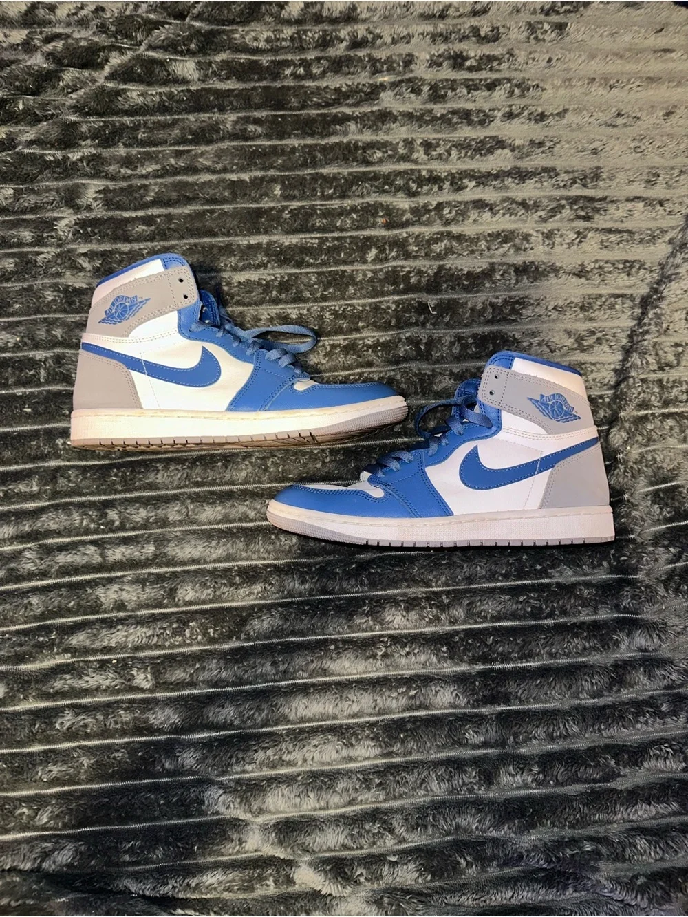 Nike Kids High-Top Sneakers in Blue/Gray/White